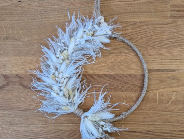 Trockenblumenkranz mit Straußenfedern & Pampas - 25 cm