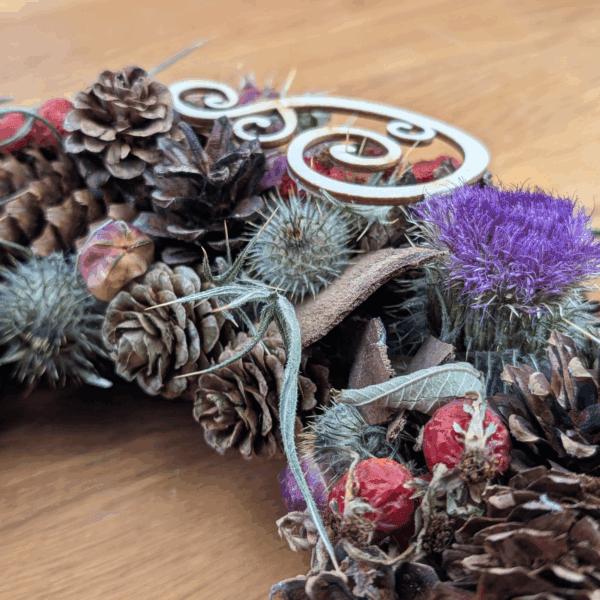 Herbstlicher Trockenblumenkranz mit Rinde & Zapfen | 30 cm – Bild 5