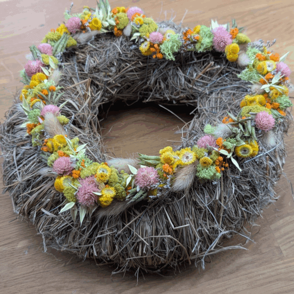 Trockenblumenkranz in Herzform mit Schleierkraut & Akelei | 26 cm – Bild 3