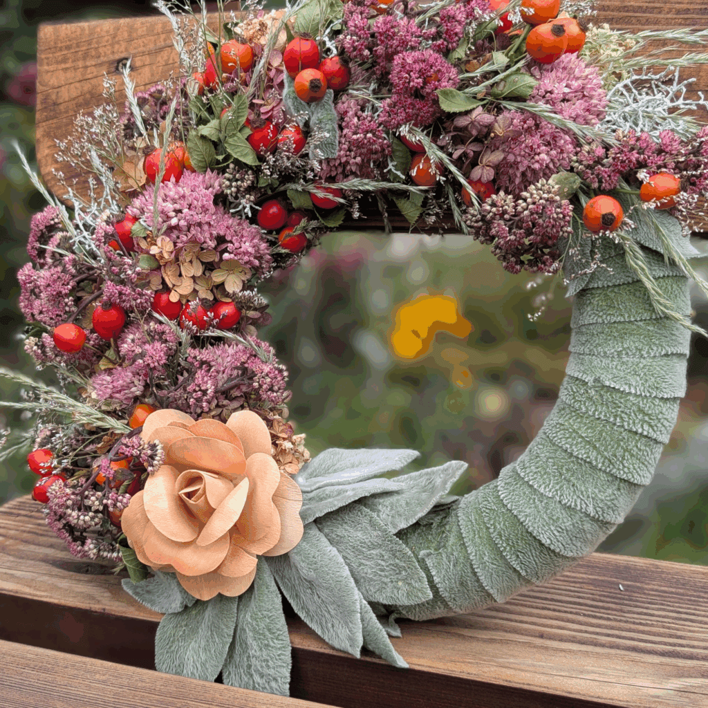 trockenblumenkranz für herbst winter hagebutten eselsohren (1)