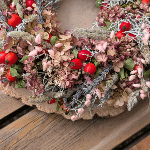 Trockenblumenkranz mit Lavendel & Rispenhortensie – natürlich. duftend. detailverliebt. – Bild 4