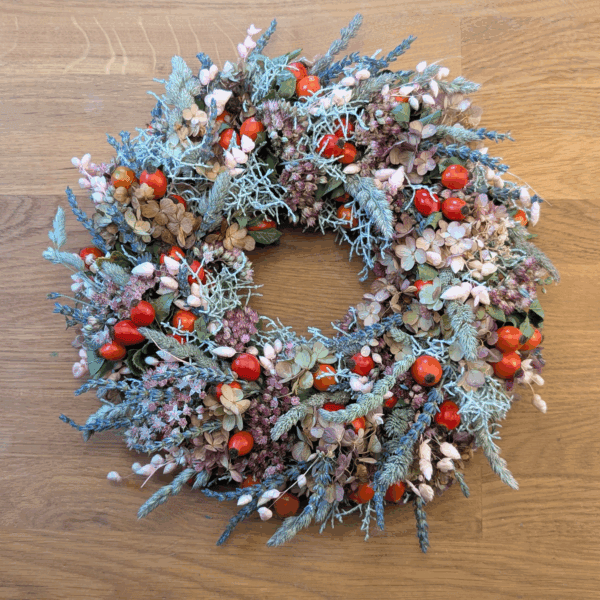 Trockenblumenkranz mit Lavendel & Rispenhortensie – natürlich. duftend. detailverliebt.