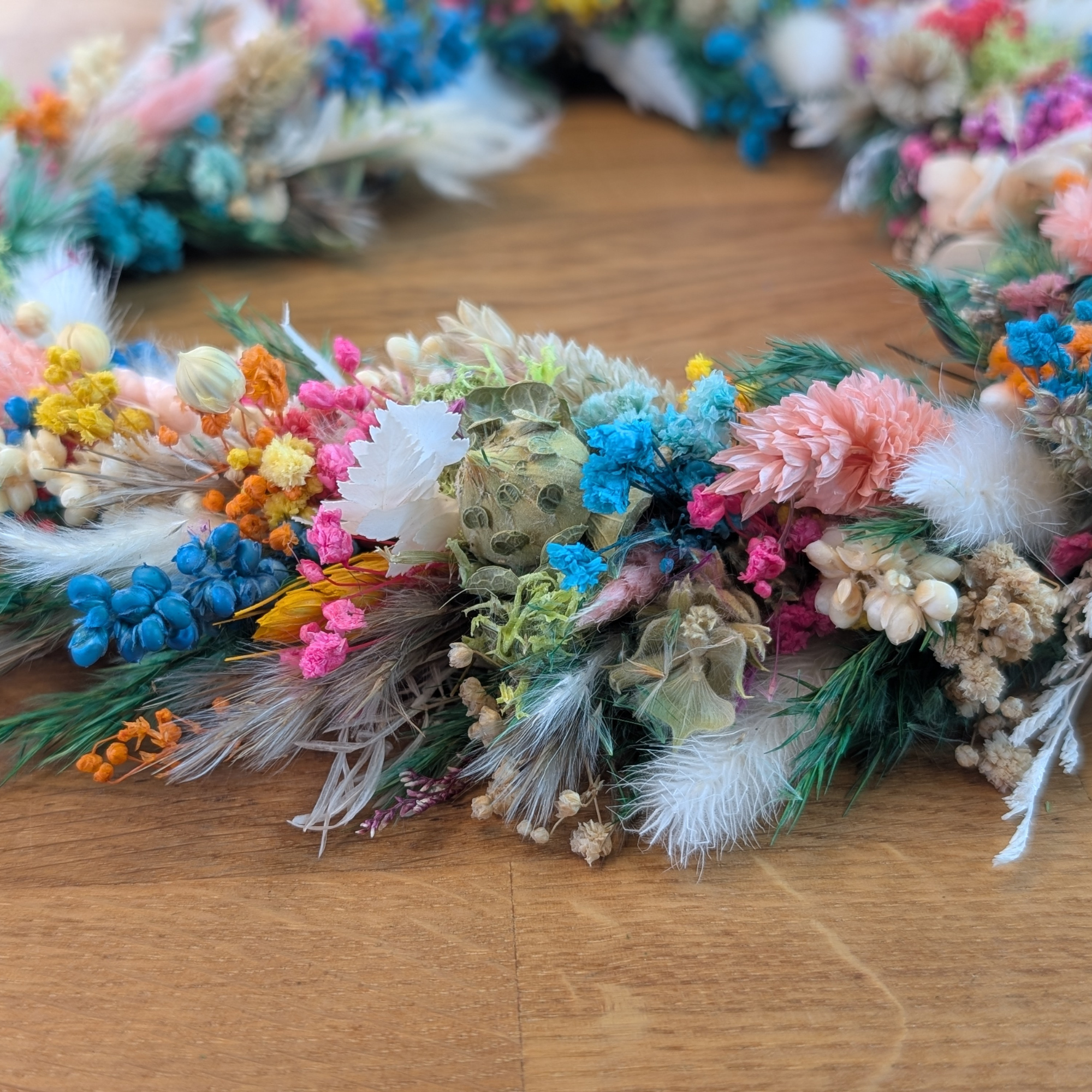 Trockenblumen-Herz mit Pampasgras, Schleierkraut & Briza - 26x26cm – Bild 3