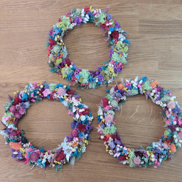 Kleiner Trockenblumenkranz mit Pampasgras, Achillea & Gräsern - 19 cm