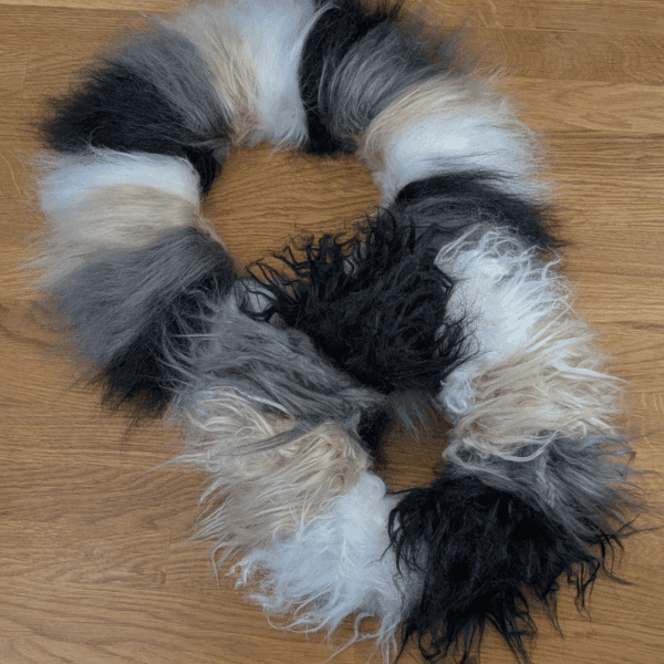 Fellkranz aus Kunstfell – modern, weich & mehrfarbig 32–40 cm