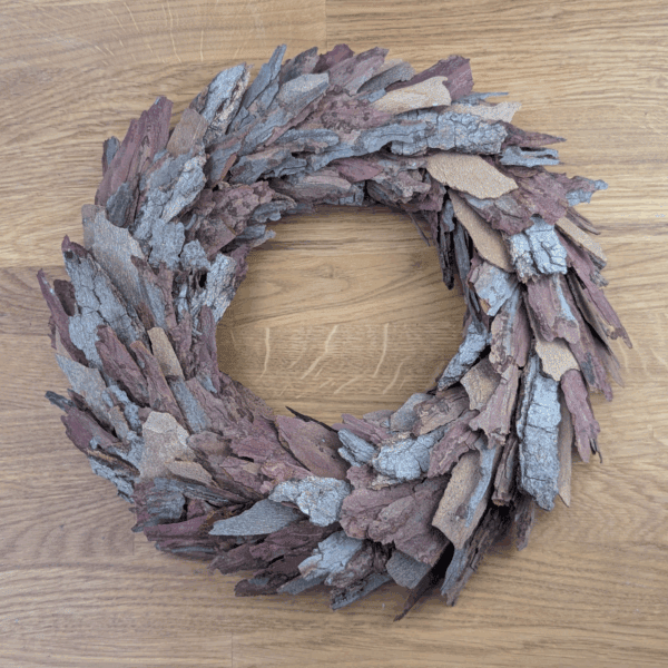 Kranz aus echter Baumrinde – handgeklebt & rustikal (30,5 cm)