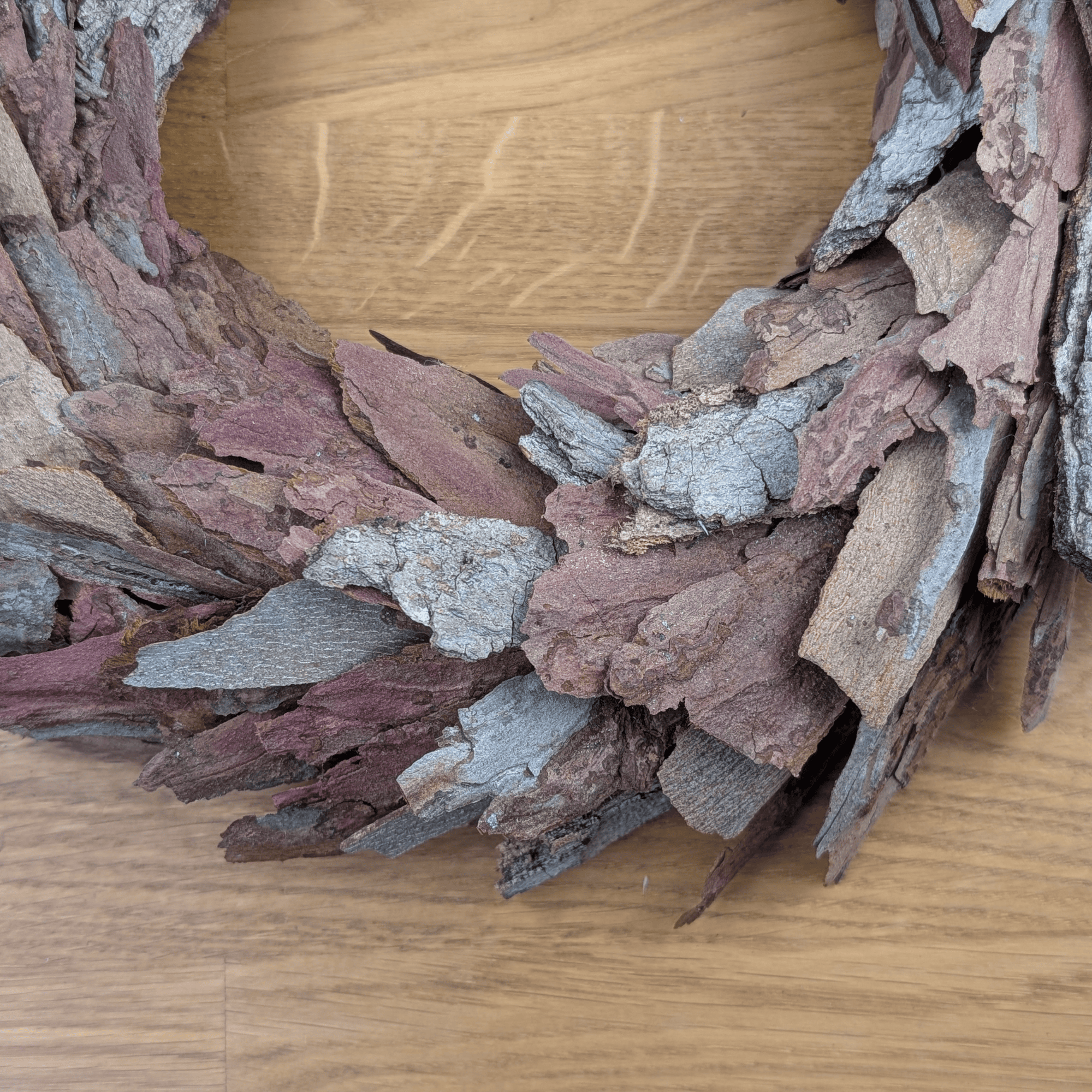 Kranz aus echter Baumrinde – handgeklebt & rustikal (30,5 cm) – Bild 6