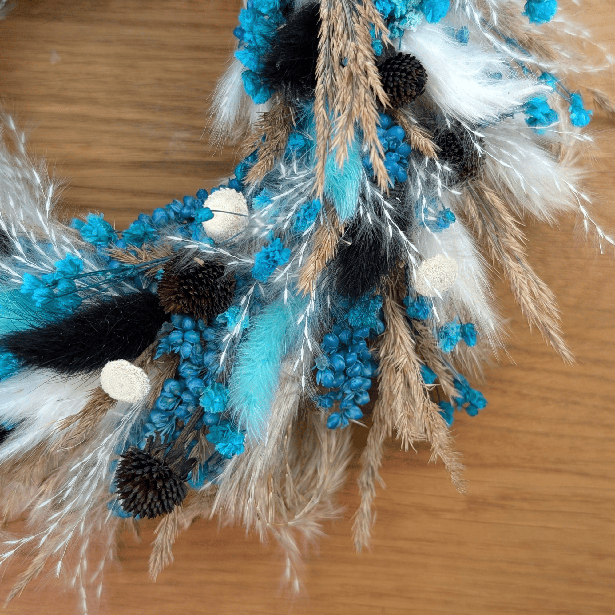 Trockenblumenkranz mit Pampas, Hasenschwanzgras & Botao (23 cm) – Bild 4