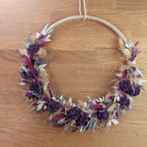 Trockenblumenkranz in Beige, Pink & Blau