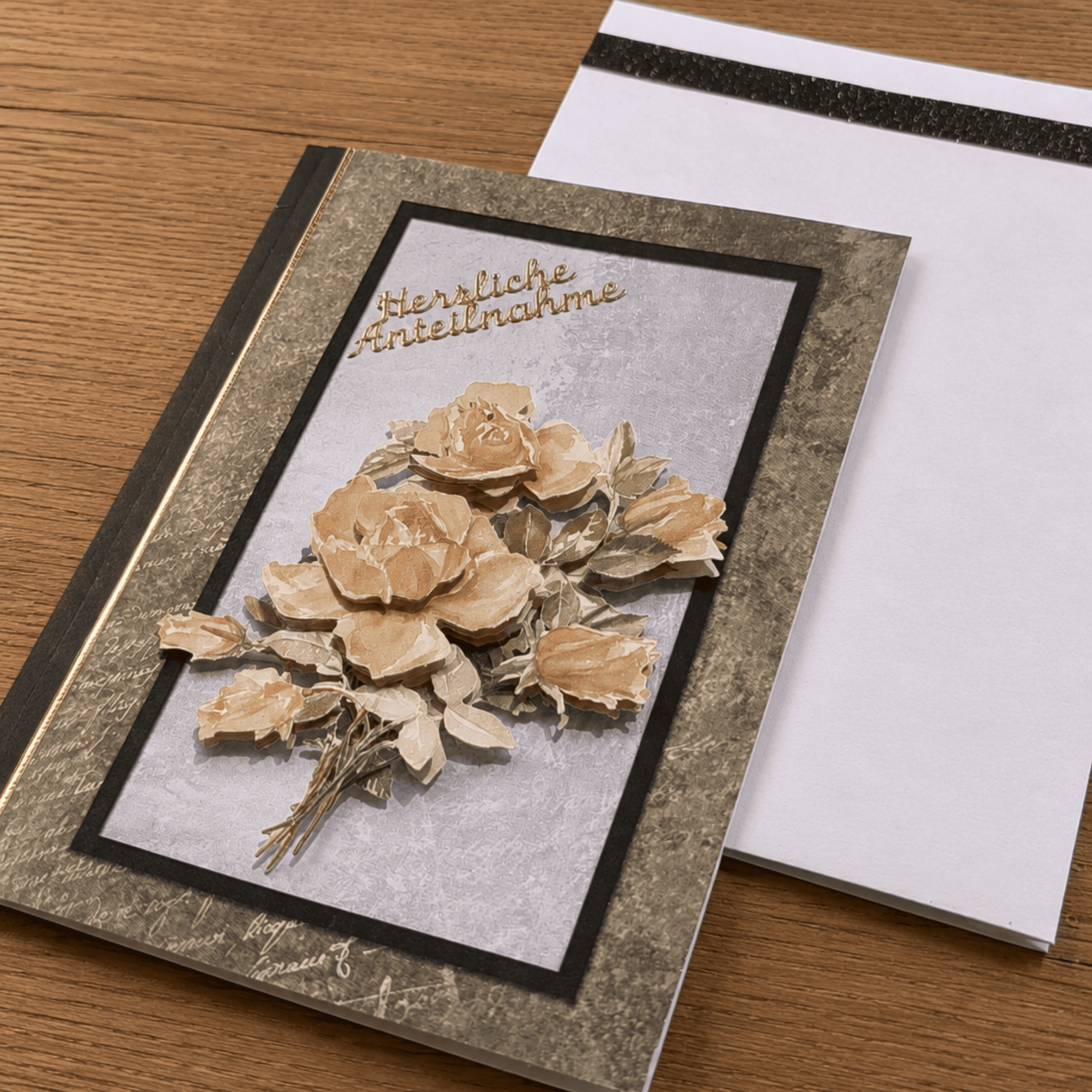 Grußkarte Trauer Rosenstrauß – Bild 2