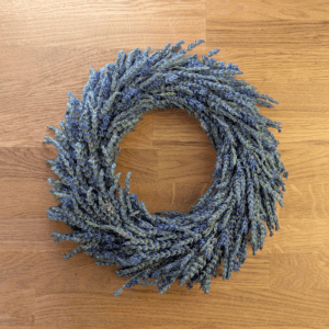 Lavendelkranz auf Strohrömer 28 cm