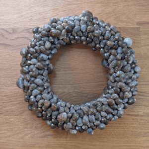 Handbeklebter Schneckenhaus-Kranz 23,5cm