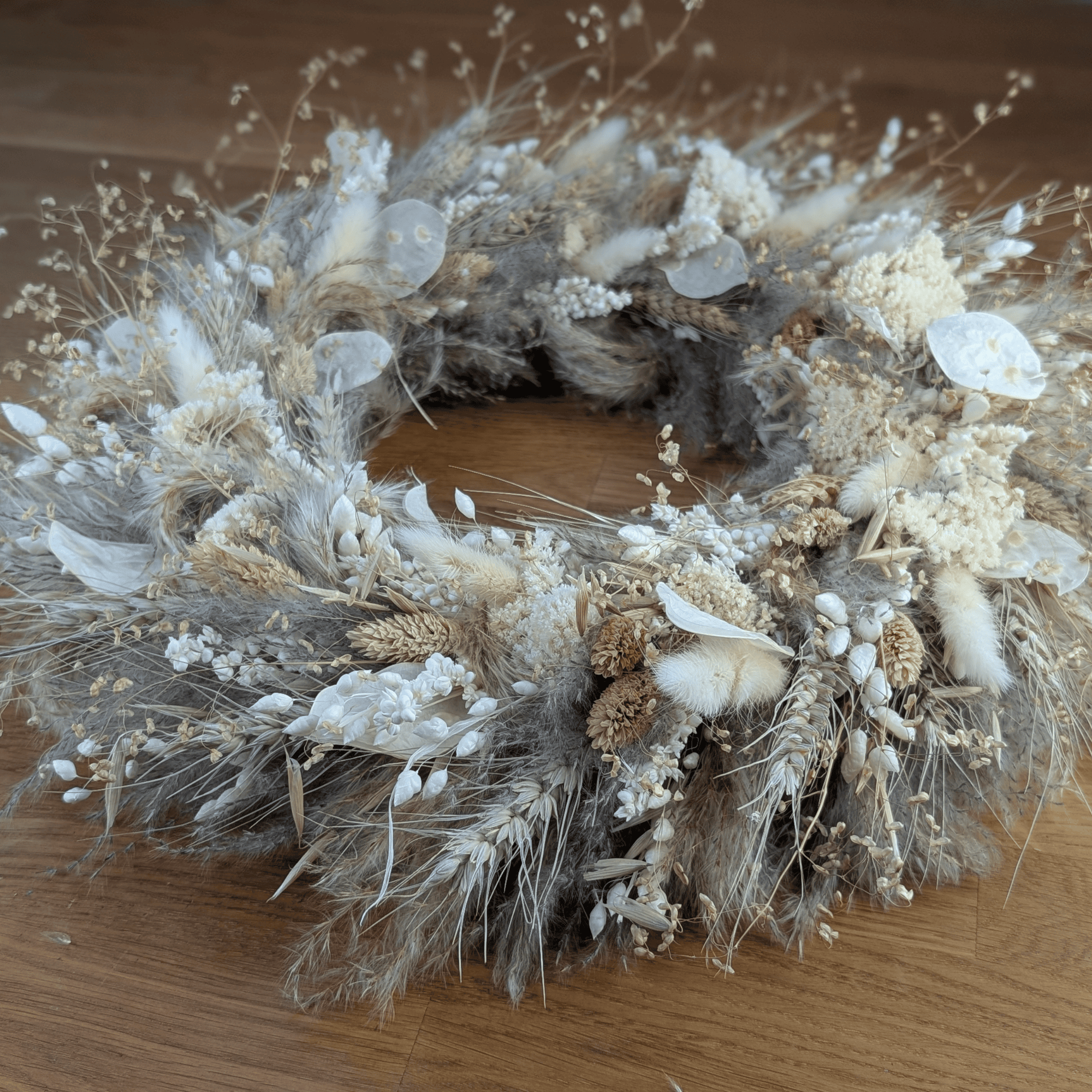 Trockenblumenkranz in Beige und Creme mit Gräsern – 42 cm – Bild 3