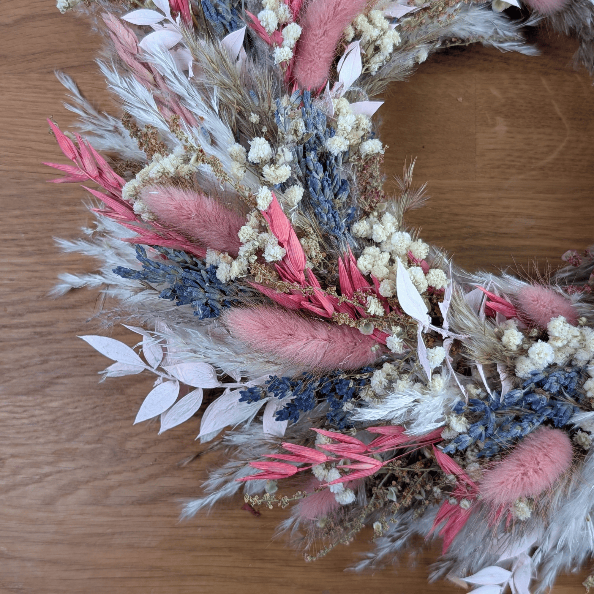 Trockenblumenkranz mit Pampasgras und Lavendel – 32 cm – Bild 4