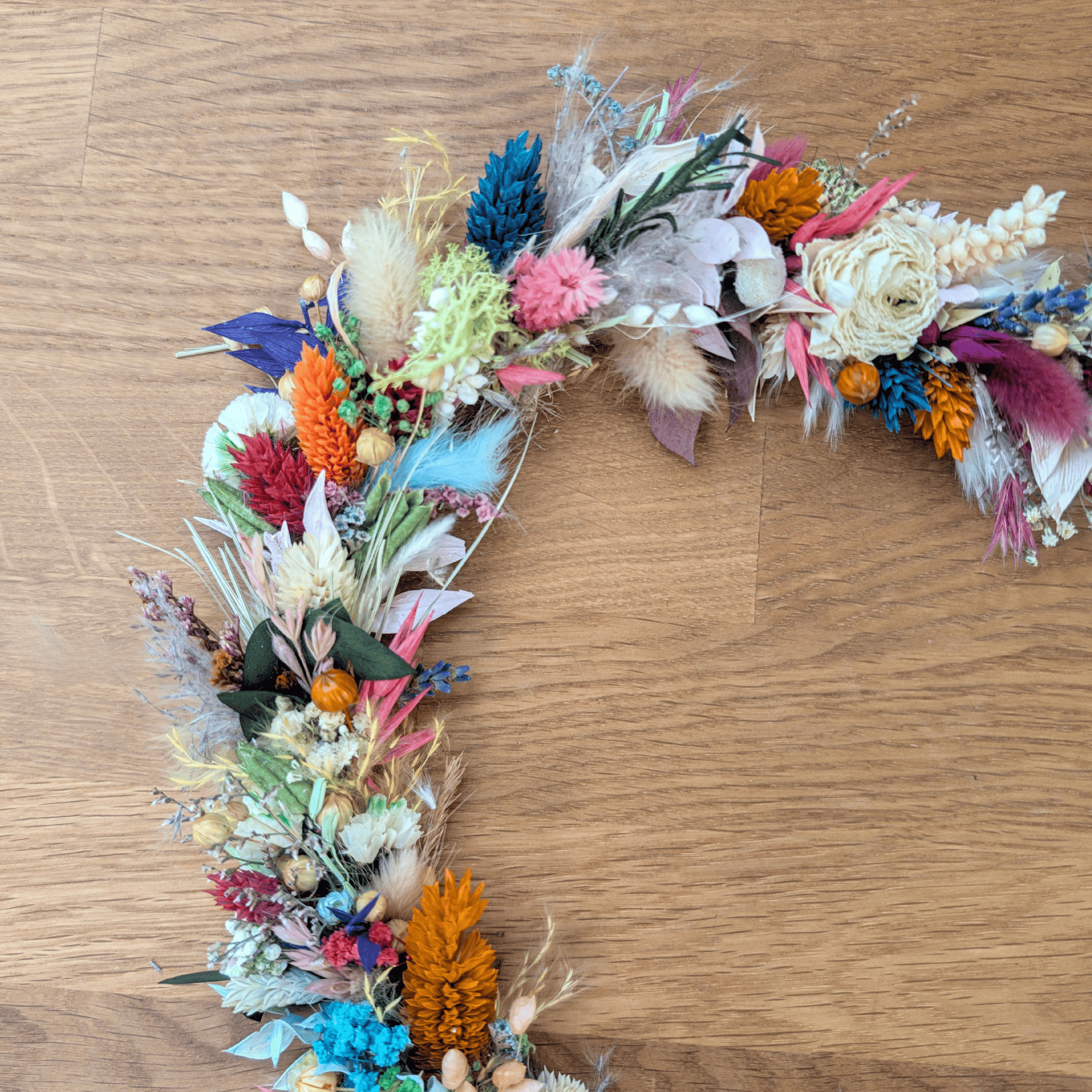 Trockenblumenherz in Regenbogenfarben – 37 × 34 cm – Bild 4