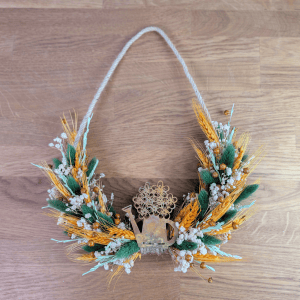 Trockenblumensichel mit rostiger Gie&szlig;kanne &ndash; 27 cm